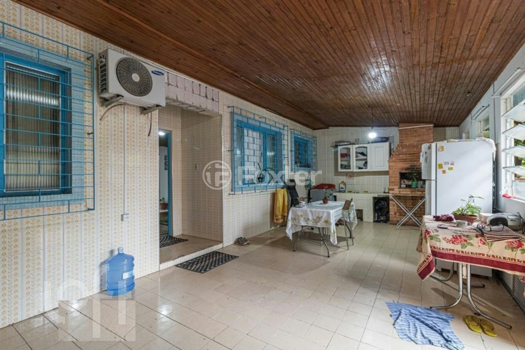 Casa à venda com 2 quartos, 108m² - Foto 6