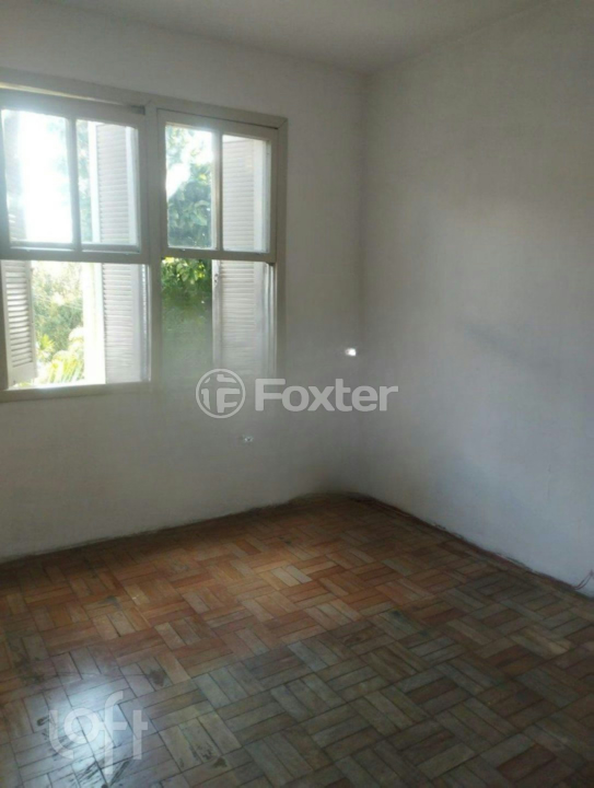 Apartamento à venda com 3 quartos, 76m² - Foto 2