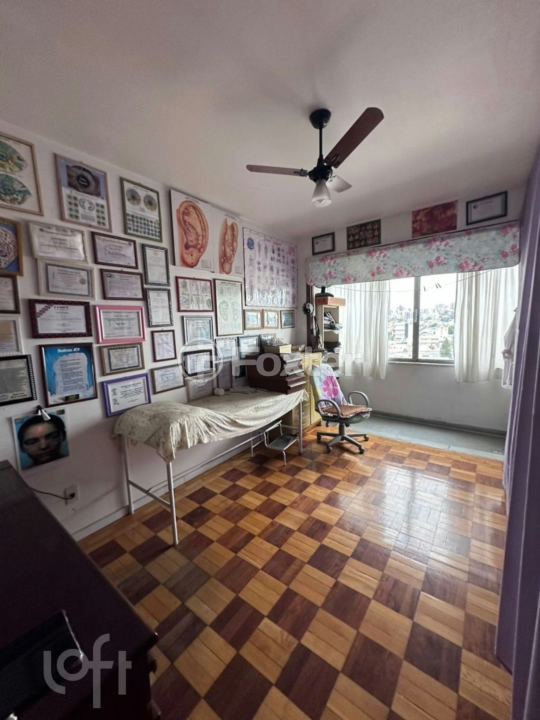 Apartamento à venda com 3 quartos, 121m² - Foto 1