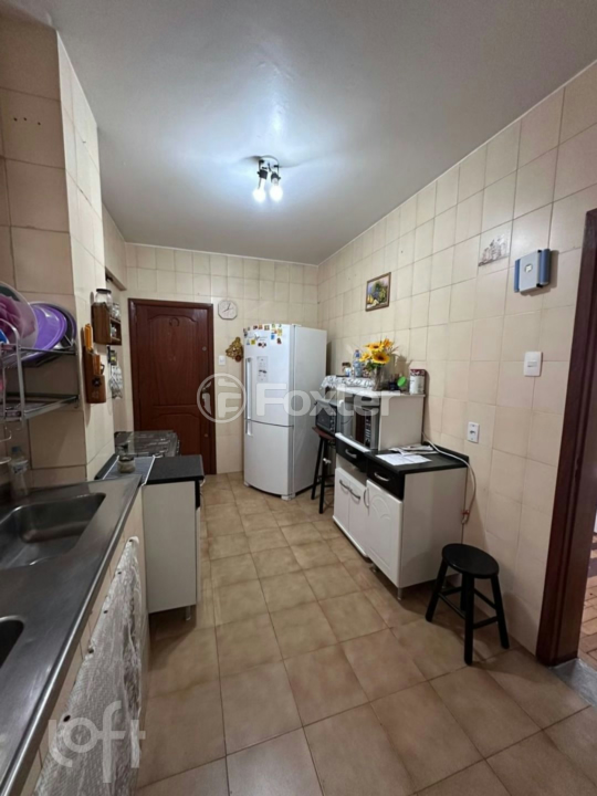 Apartamento à venda com 3 quartos, 121m² - Foto 4