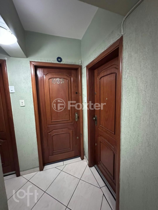 Apartamento à venda com 3 quartos, 121m² - Foto 27