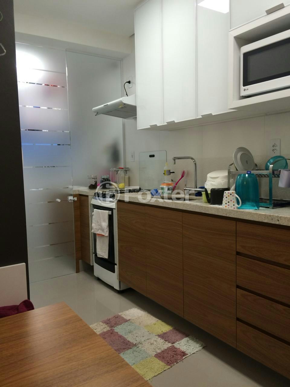 Apartamento à venda com 2 quartos, 75m² - Foto 4