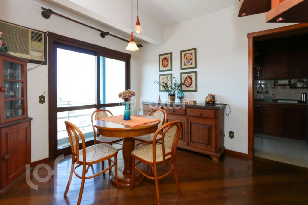 Apartamento à venda com 2 quartos, 120m² - Foto 2