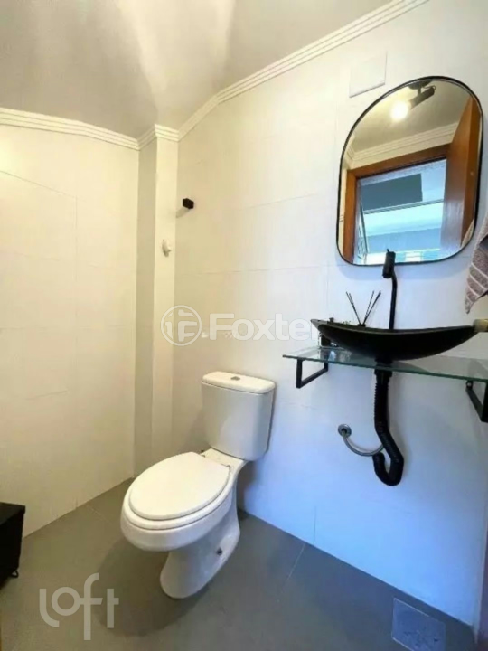 Casa à venda com 3 quartos, 60m² - Foto 8