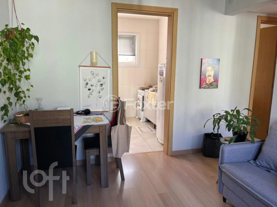 Apartamento à venda com 2 quartos, 63m² - Foto 4
