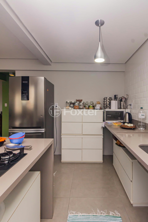 Apartamento à venda com 3 quartos, 91m² - Foto 28