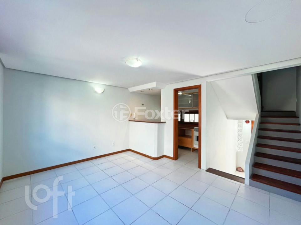 Casa de Condomínio à venda com 2 quartos, 127m² - Foto 2