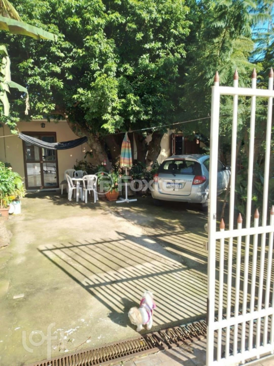 Casa à venda com 2 quartos, 80m² - Foto 3