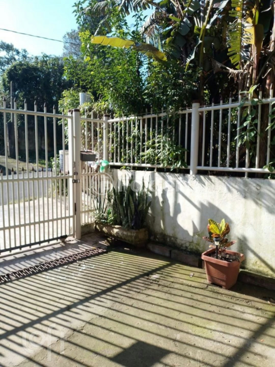 Casa à venda com 2 quartos, 80m² - Foto 8