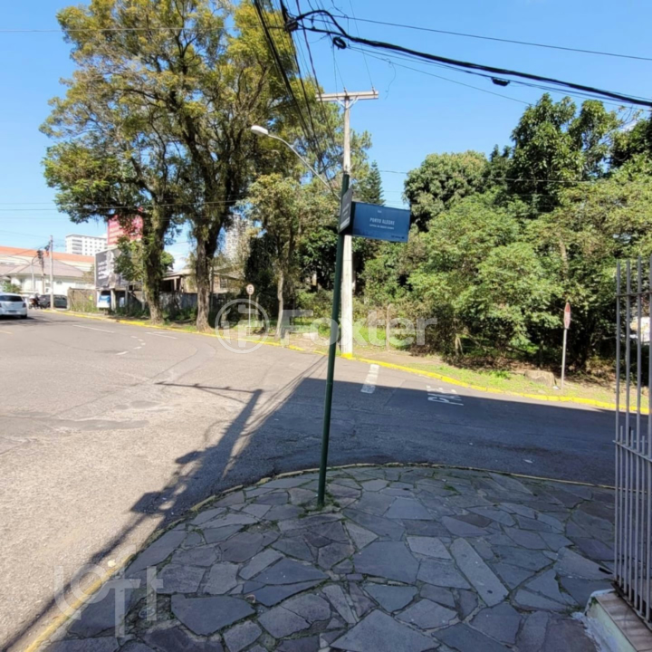 Casa à venda com 3 quartos, 114m² - Foto 2