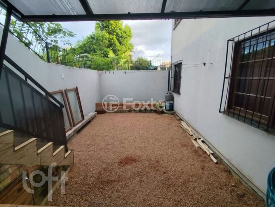 Casa à venda com 4 quartos, 156m² - Foto 4