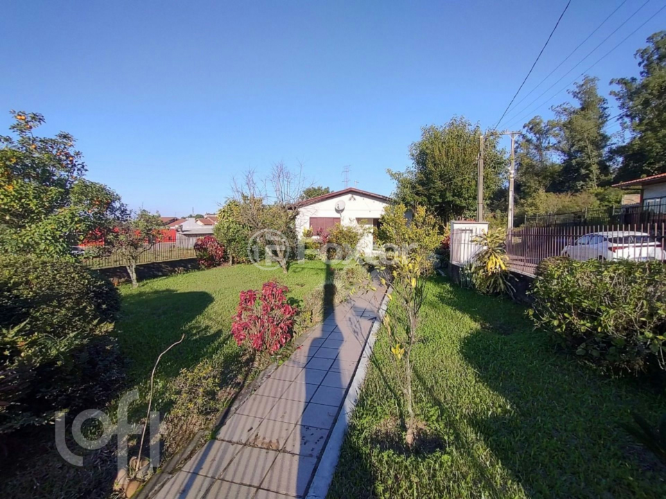Casa à venda com 3 quartos, 140m² - Foto 2