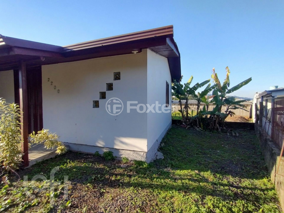 Casa à venda com 3 quartos, 140m² - Foto 18