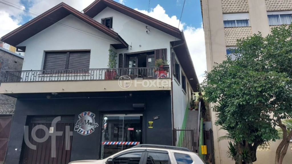 Casa à venda com 3 quartos, 241m² - Foto 10