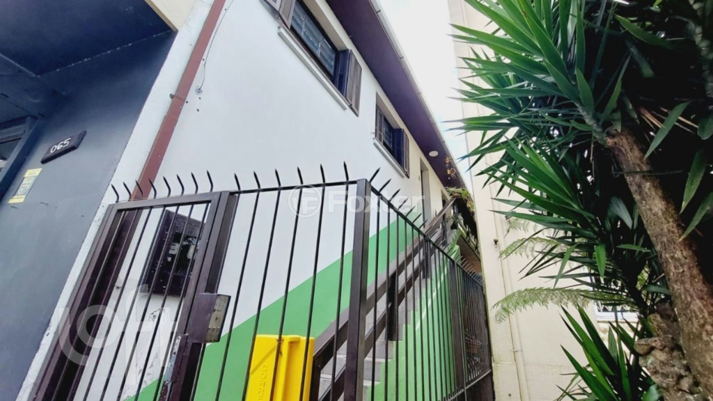 Casa à venda com 3 quartos, 241m² - Foto 6
