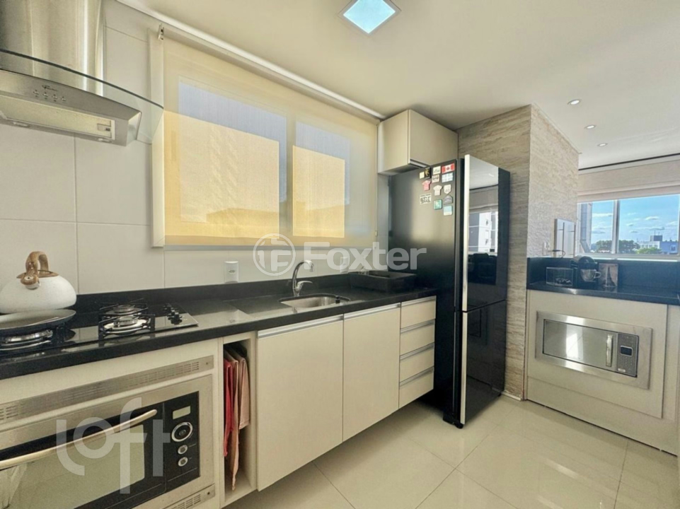 Apartamento à venda com 2 quartos, 79m² - Foto 19