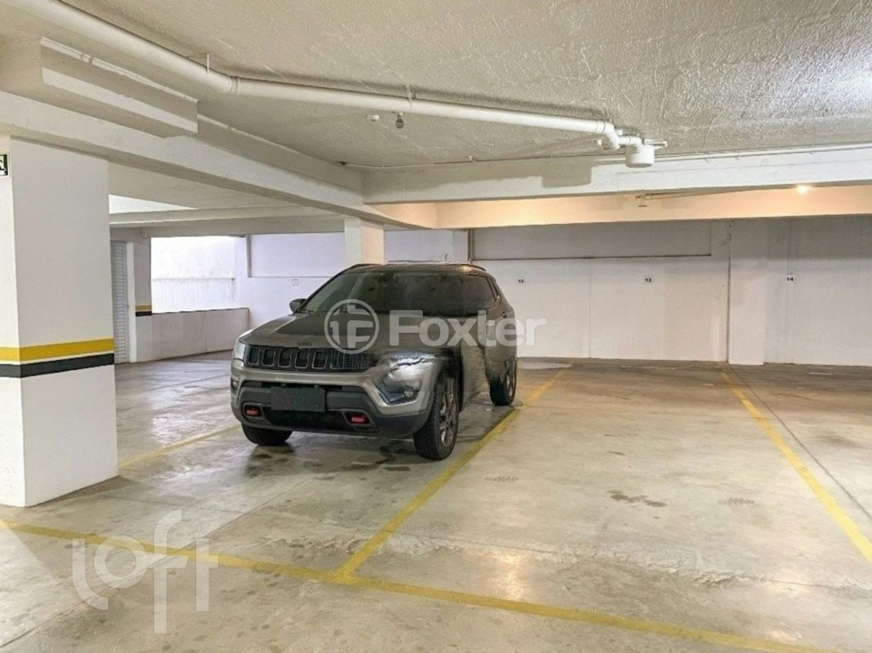 Apartamento à venda com 2 quartos, 79m² - Foto 9