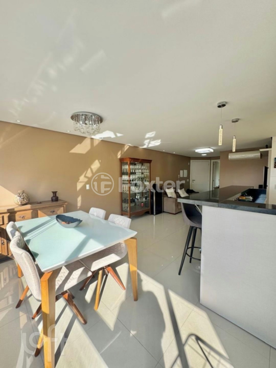 Apartamento à venda com 2 quartos, 79m² - Foto 23