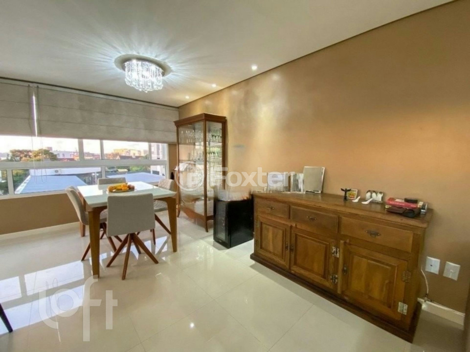 Apartamento à venda com 2 quartos, 79m² - Foto 2