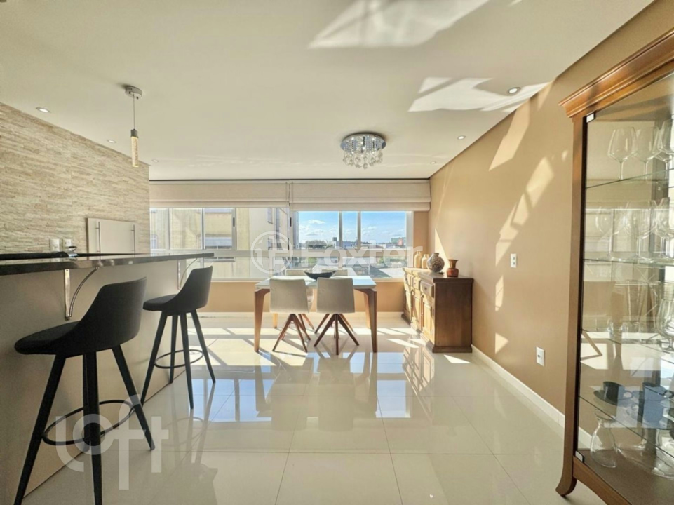 Apartamento à venda com 2 quartos, 79m² - Foto 28