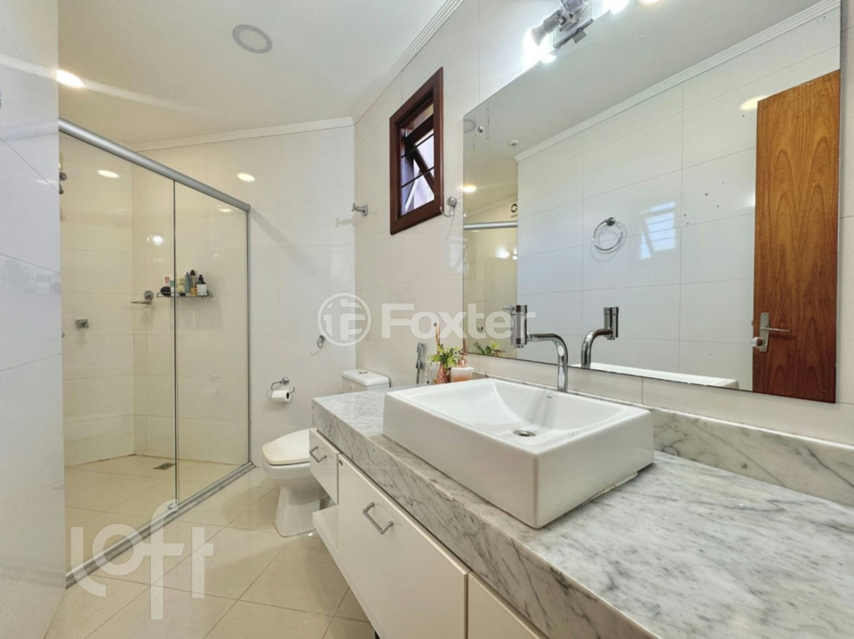 Casa à venda com 4 quartos, 217m² - Foto 19