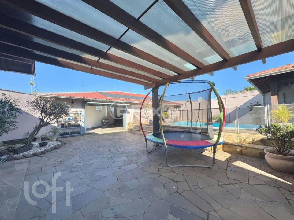 Casa à venda com 4 quartos, 217m² - Foto 32