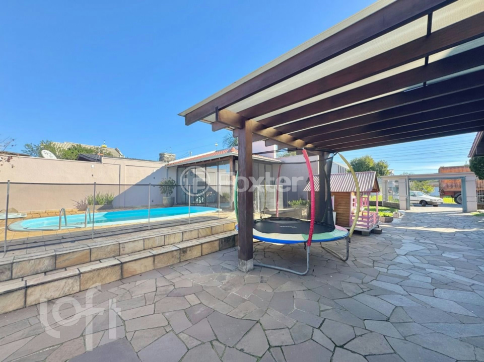 Casa à venda com 4 quartos, 217m² - Foto 37