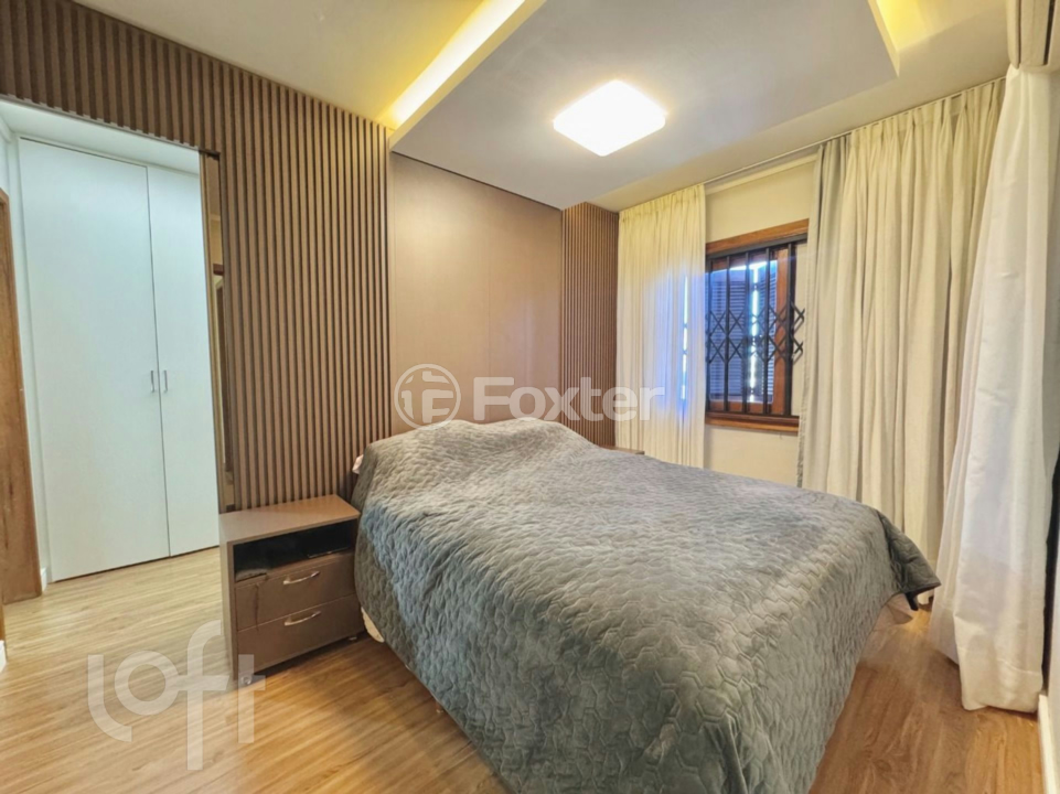 Casa à venda com 4 quartos, 217m² - Foto 15