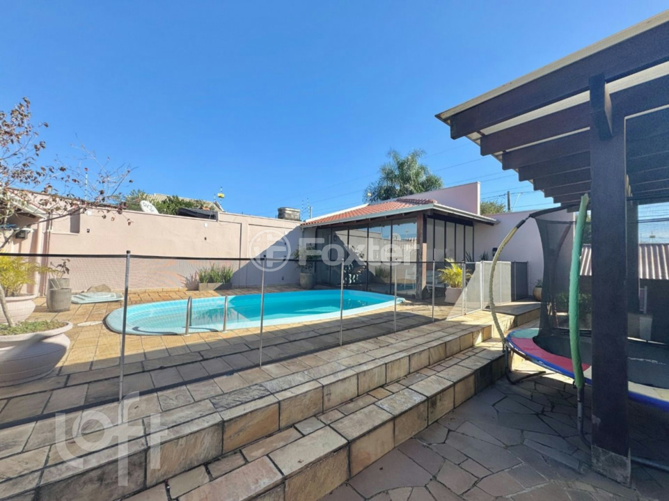 Casa à venda com 4 quartos, 217m² - Foto 33