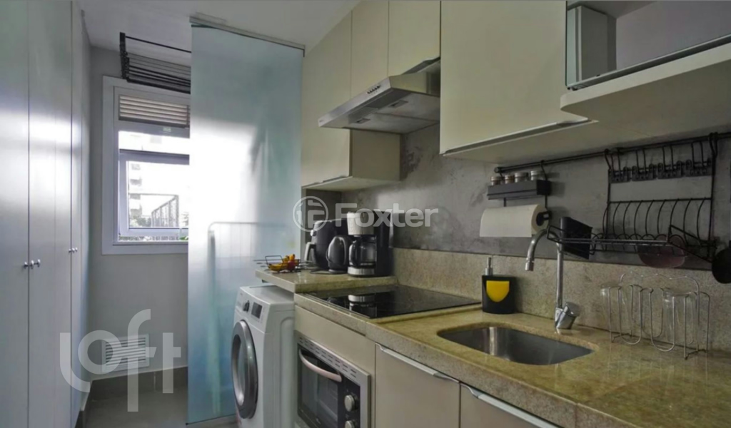 Apartamento à venda com 2 quartos, 67m² - Foto 3