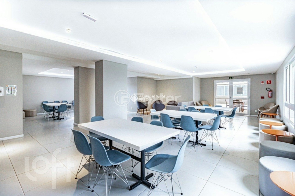Apartamento à venda com 2 quartos, 60m² - Foto 32