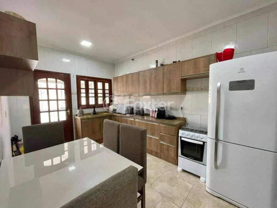 Casa à venda com 3 quartos, 105m² - Foto 3