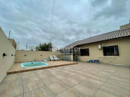 Casa à venda com 3 quartos, 105m² - Foto 9