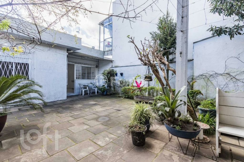 Casa à venda com 2 quartos, 135m² - Foto 6