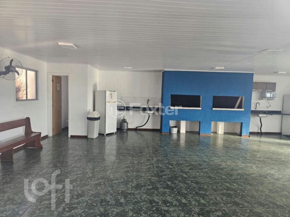 Apartamento à venda com 2 quartos, 37m² - Foto 2
