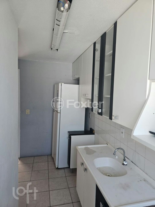 Apartamento à venda com 2 quartos, 37m² - Foto 15