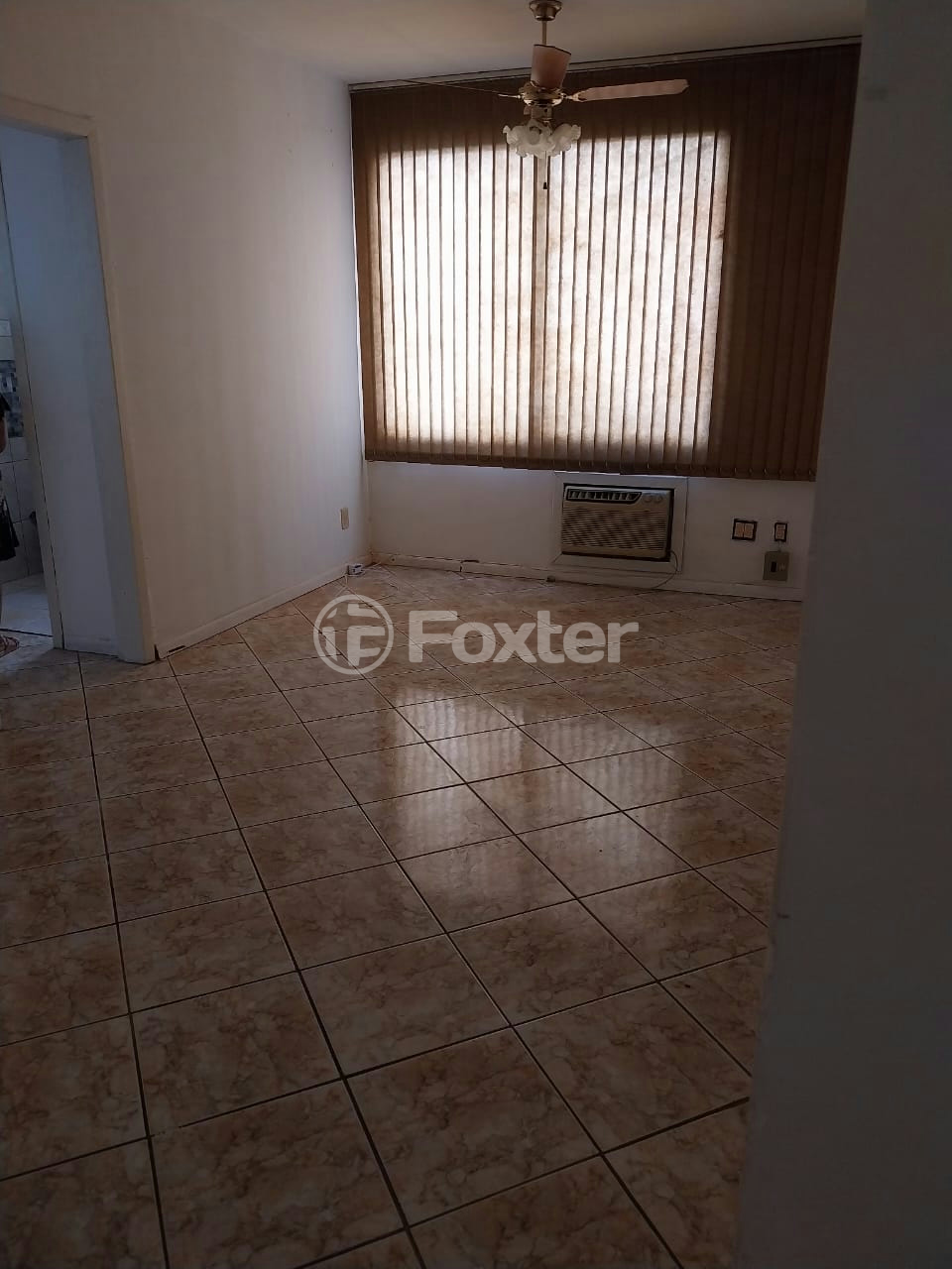 Apartamento à venda com 2 quartos, 78m² - Foto 1