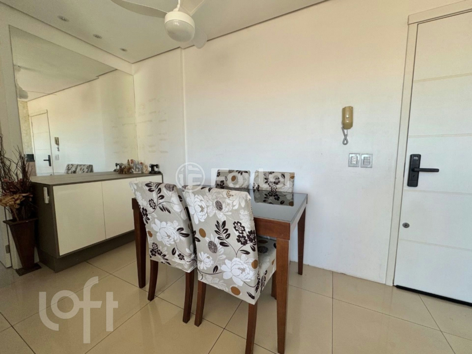 Apartamento à venda com 2 quartos, 60m² - Foto 9
