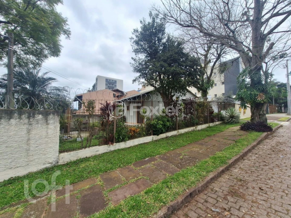 Casa à venda com 2 quartos, 160m² - Foto 6