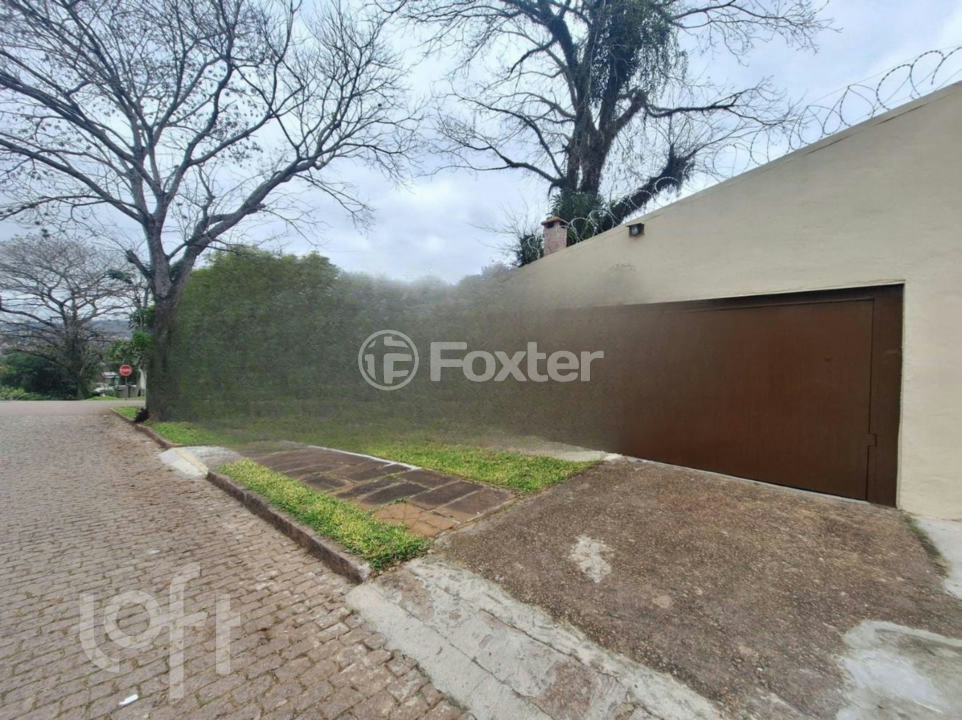 Casa à venda com 2 quartos, 160m² - Foto 2