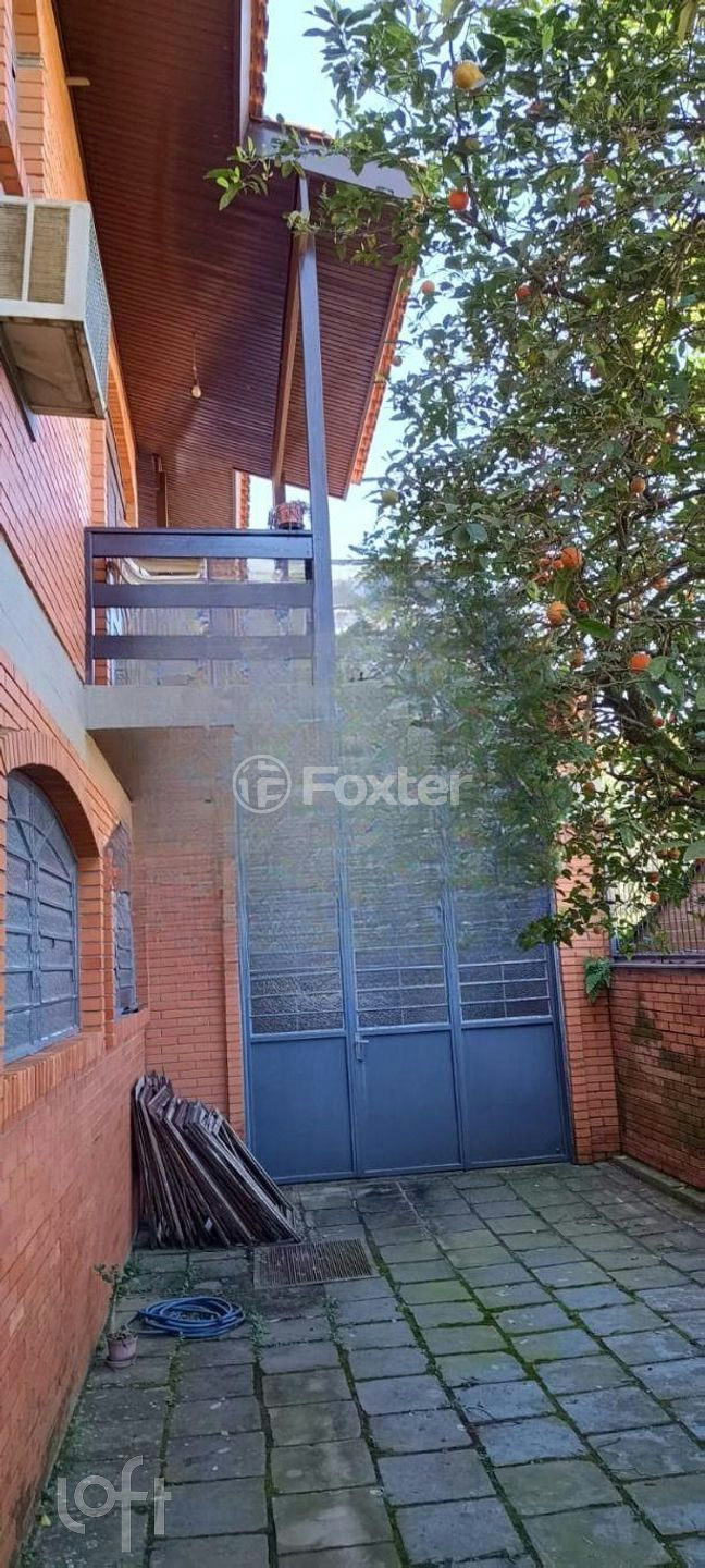 Casa à venda com 3 quartos, 150m² - Foto 1
