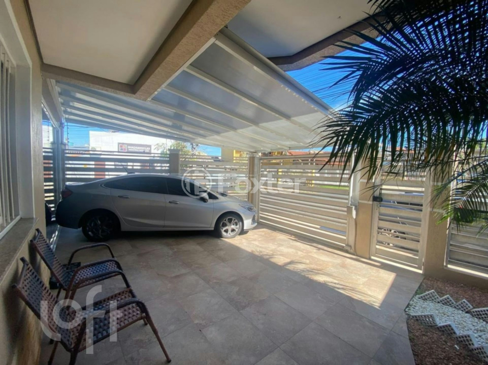 Casa à venda com 3 quartos, 164m² - Foto 3
