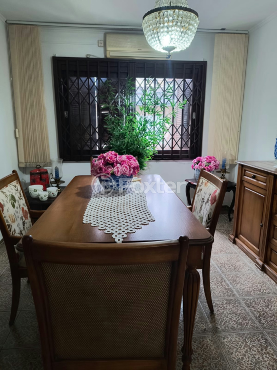 Casa à venda com 4 quartos, 135m² - Foto 6