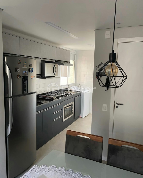 Apartamento à venda com 2 quartos, 41m² - Foto 2