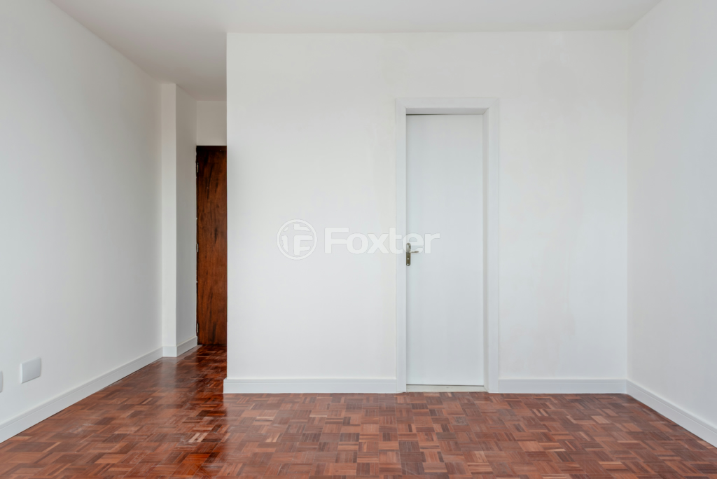 Apartamento à venda com 3 quartos, 141m² - Foto 19