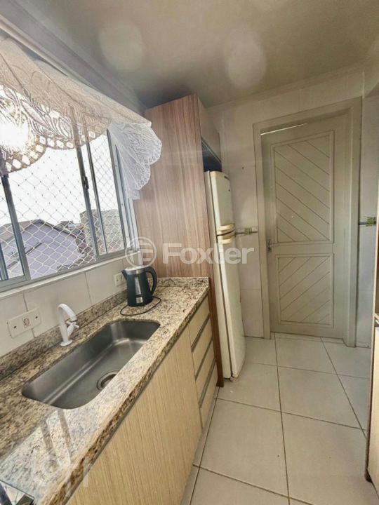 Apartamento à venda com 2 quartos, 56m² - Foto 3