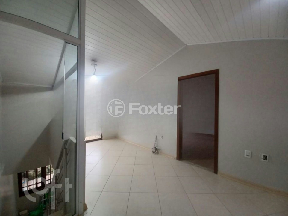 Casa à venda com 2 quartos, 120m² - Foto 4