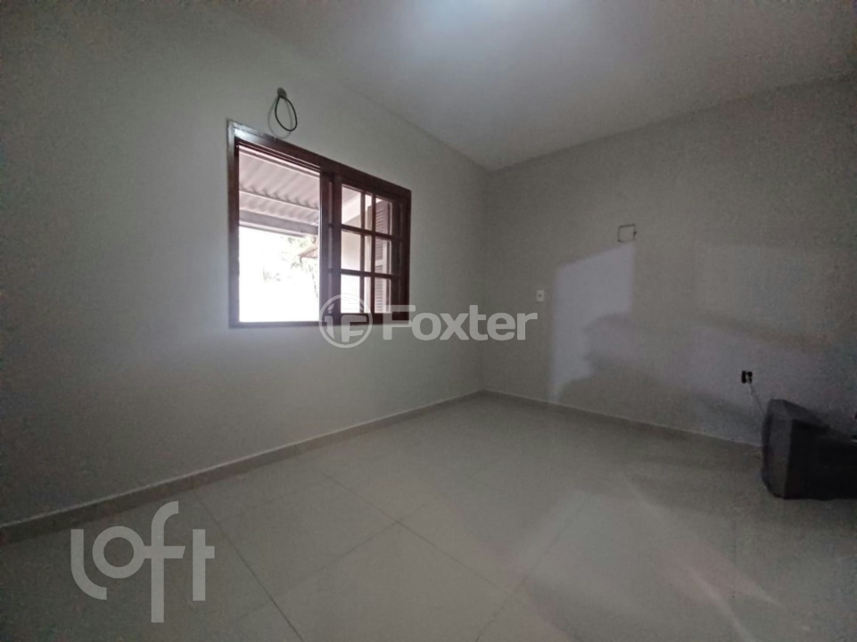 Casa à venda com 2 quartos, 120m² - Foto 2
