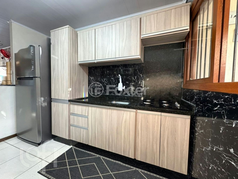 Casa à venda com 2 quartos, 57m² - Foto 13