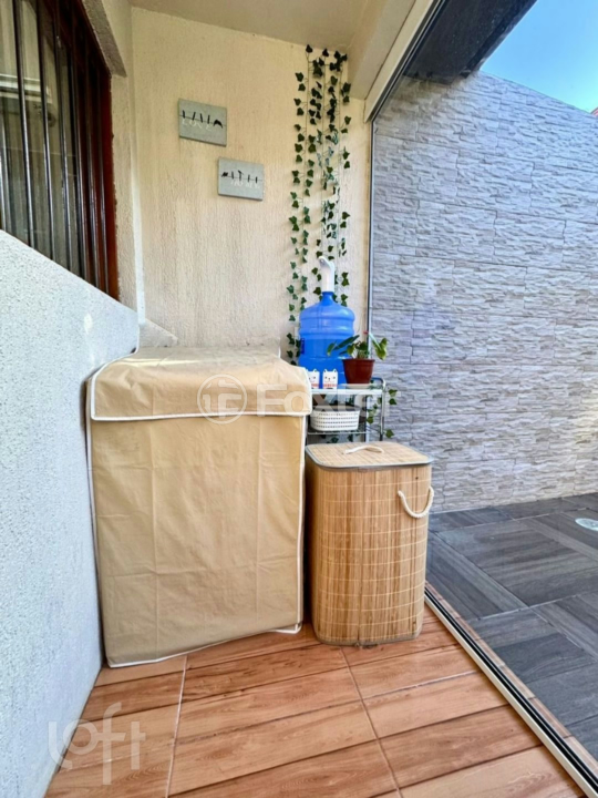Casa à venda com 2 quartos, 57m² - Foto 8